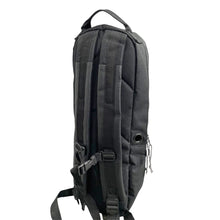 Load image into Gallery viewer, Oxygen Backpack Black-Back view